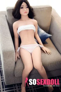 Aziatische sekspop met platte bovenlijf voor tieners