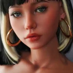 Szilikon ázsiai anális szex AI felnőtt babával