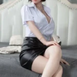 160cm 5ft2 Black Leather Bodycon Skirt Sex Dolls Love Dolls Cheap Sex Toys