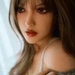 Azjatycka, mała, słodka, swobodna lalka erotyczna