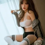 Azjatycka, mała, słodka, swobodna lalka erotyczna