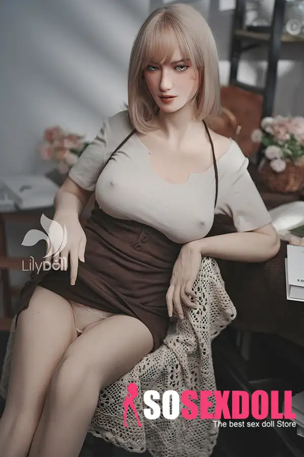 Poupée sexuelle en silicone de 168 cm, 5 pieds 5 pouces, poitrine rebondie, hanches généreuses, cheveux gris, en stock (États-Unis uniquement)