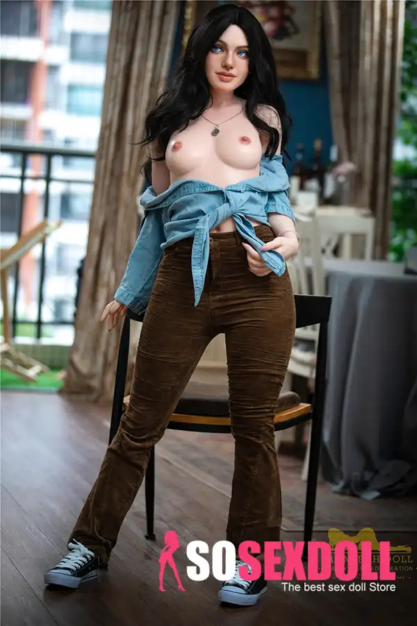Silicone Elegant Home Beauty Lifelike Sex Doll
