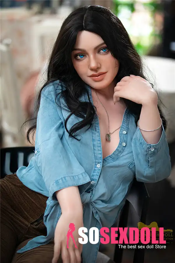 Silicone Elegant Home Beauty Lifelike Sex Doll
