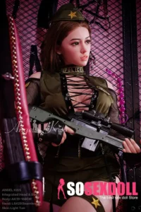 ตุ๊กตาเซ็กส์ชุดชั้นในลายพราง 155 ซม. 5 ฟุต 1 ชุดตุ๊กตาเซ็กส์แบบสายรัด