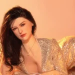 163cm 5ft4 Shiny Elegant Outfit Sex Dolls Curvy Luxury Look Sex Dolls In Stock (EU Only)