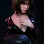 ตุ๊กตาเซ็กส์ซิลิโคนสุดเย้ายวนสำหรับนักขี่จักรยานยนต์ตอนกลางคืน