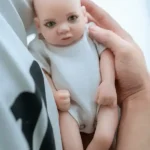 40cm Lifelike Silicone Newborn Cute Reborn Baby Doll for Emotional Bonding