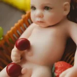 40cm Lifelike Silicone Newborn Cute Reborn Baby Doll for Emotional Bonding