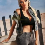 Slim Athletic Confident Sexy Outdoor Sex Doll