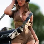 Curvy Confident Sexy Outdoor Realistic Sex Doll