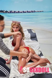 Slim Playful Beach Holiday Realistic Sex Doll