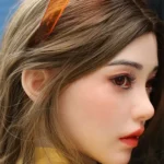 Стройная милая девушка для повседневной жизни, уличная секс-кукла