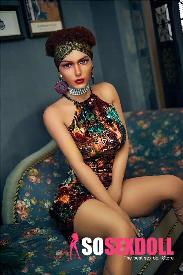 Curvy Exotic Elegant Realistic Sex Doll