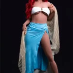 دمية جنسية خيالية واقعية على شكل إلهة غريبة ملفوفة