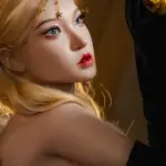 Small Breasts Elegance Blond Beauty Sexy Doll 4