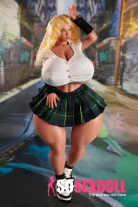 Muñeca sexual realista de busto grande, trasero enorme y cuerpo en forma 9